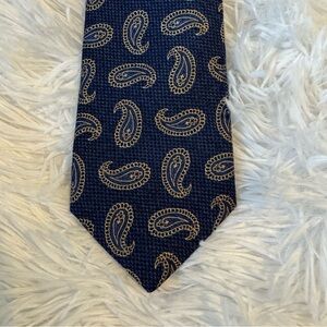 Elegant Paisley Men's Tie - Blue and Gold